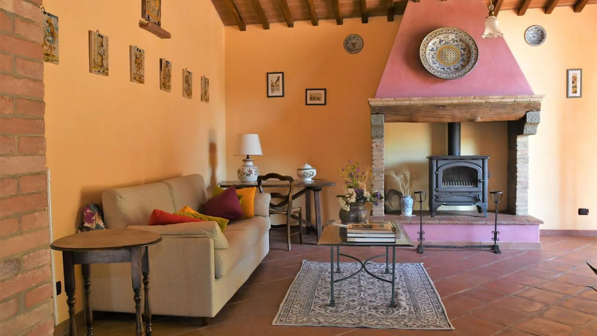 Podere Casato 2 Hills View, Pool, Wifi Tuscany Apartment Montespertoli